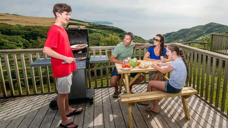 Exclusive caravan sea view