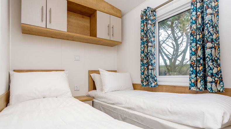 New Wave Exclusive Azure with hot tub caravan twin bedroom