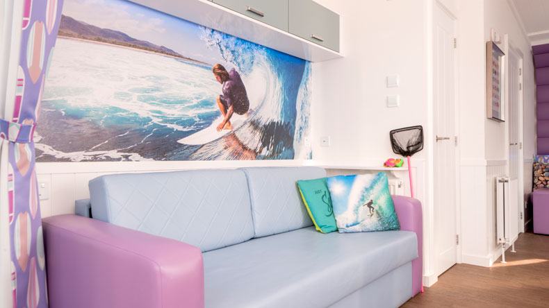 Surf Pod Lounge