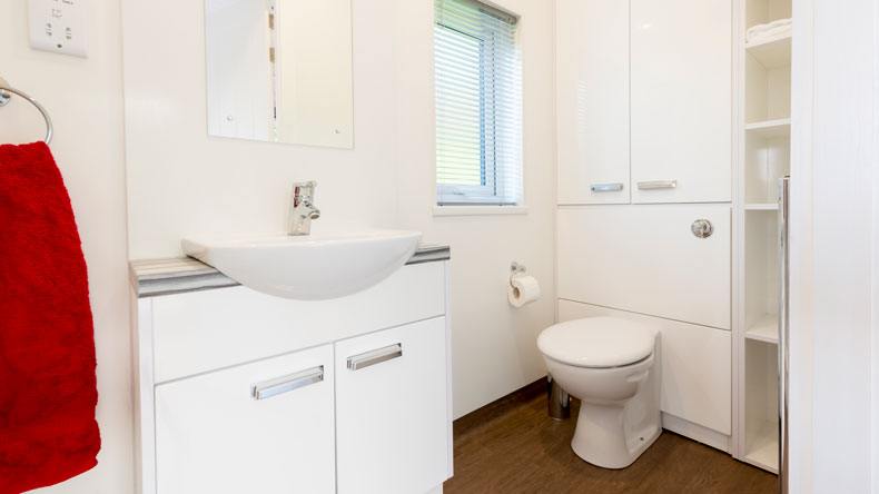 Surf Pod Bathroom