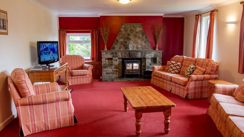 Farmhouse lounge