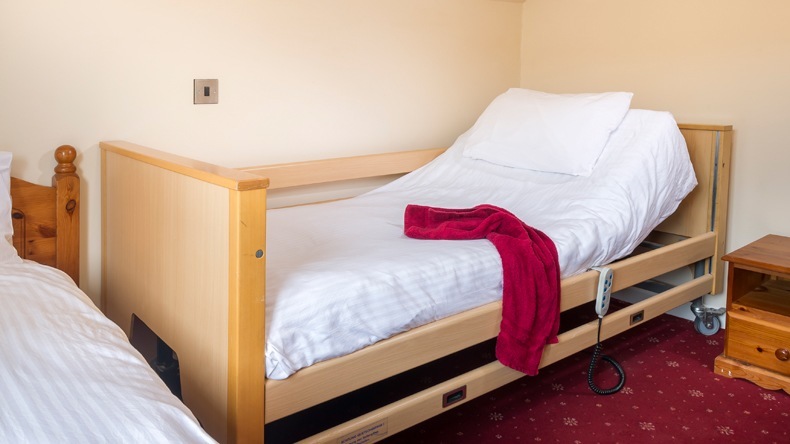 Adapted Silver Twin Bedroom