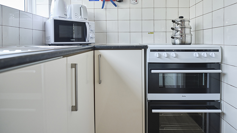 Bronze villa kitchen